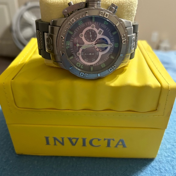 Invicta watch NEW with tag - Picture 4 of 8